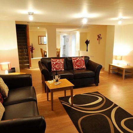 Dufftown Square Apartment Екстериор снимка