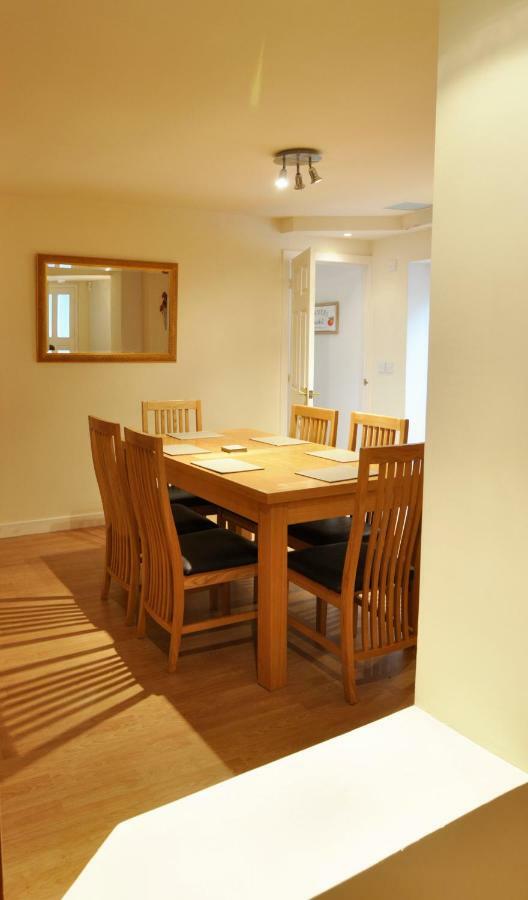 Dufftown Square Apartment Екстериор снимка