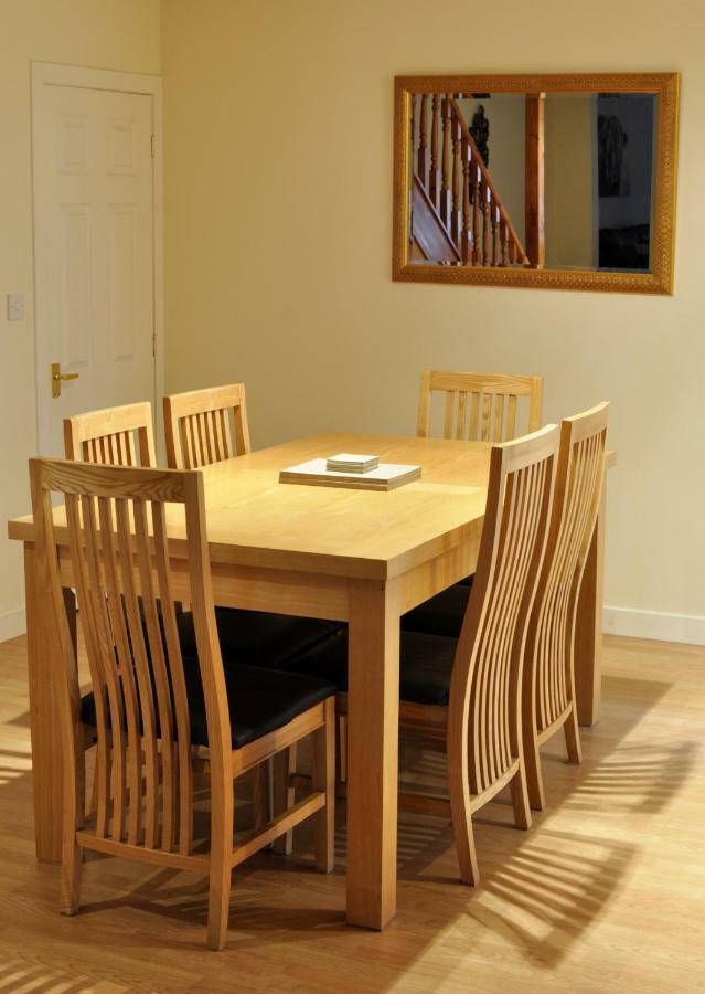Dufftown Square Apartment Екстериор снимка